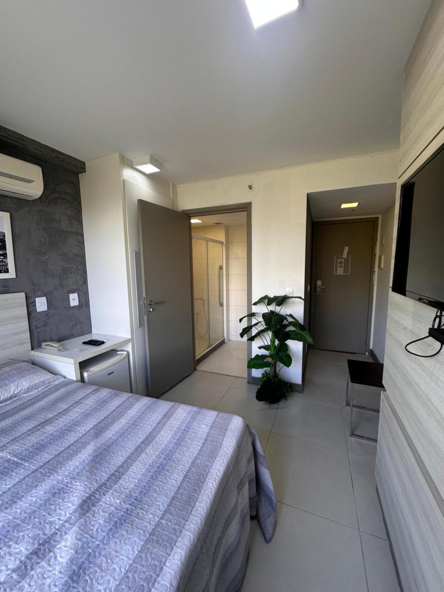 Apart-Hotel Recreio Dos Bandeirantes Ріо-де-Жанейро Екстер'єр фото